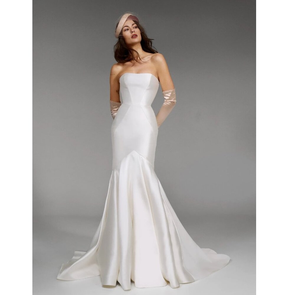 Pronovias "Oberon" Plus Size Mikado Mermaid Wedding Dress